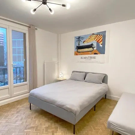 Apartment Paris: Agreable D'un Grand Artiste Paris